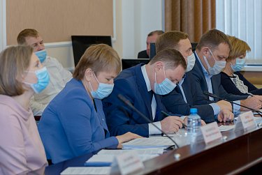 Область выходит на бездефицитный бюджет